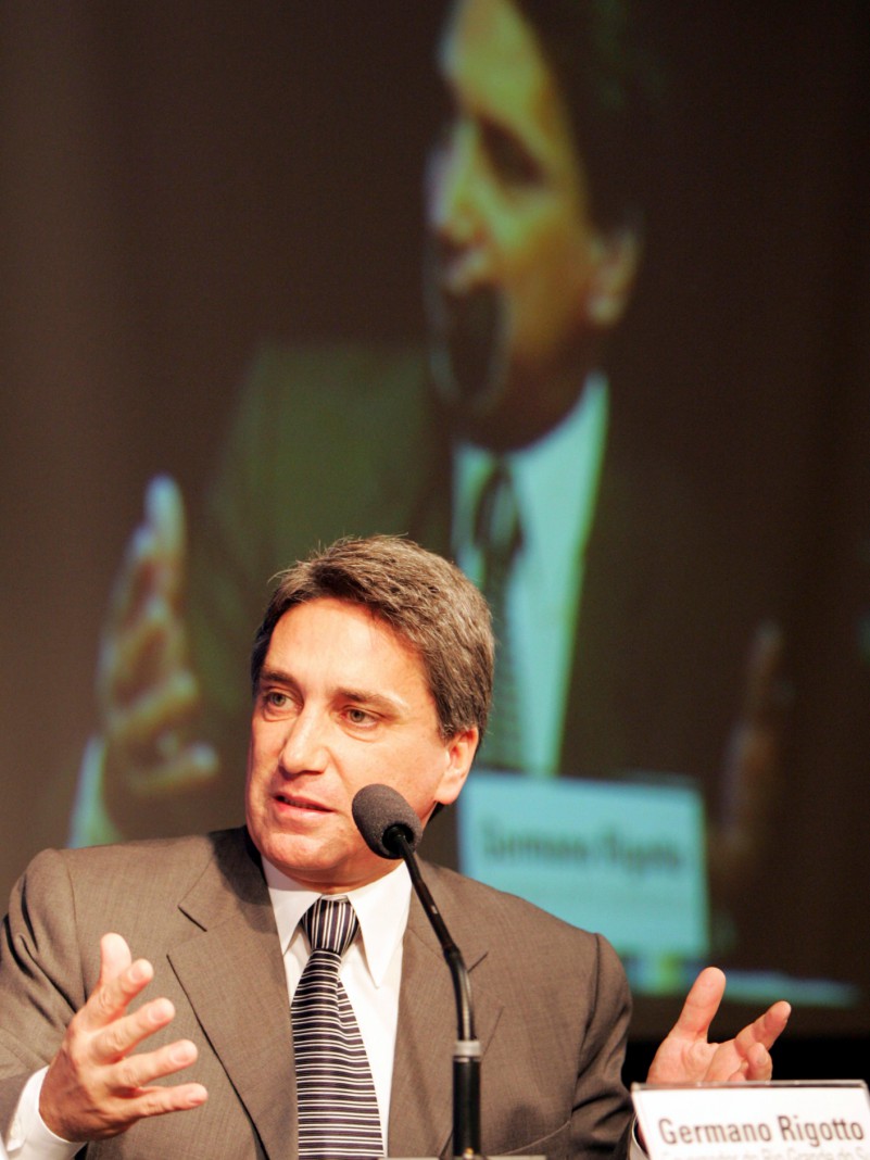 Rigotto defende eleição de Congresso unicameral para revisar ...