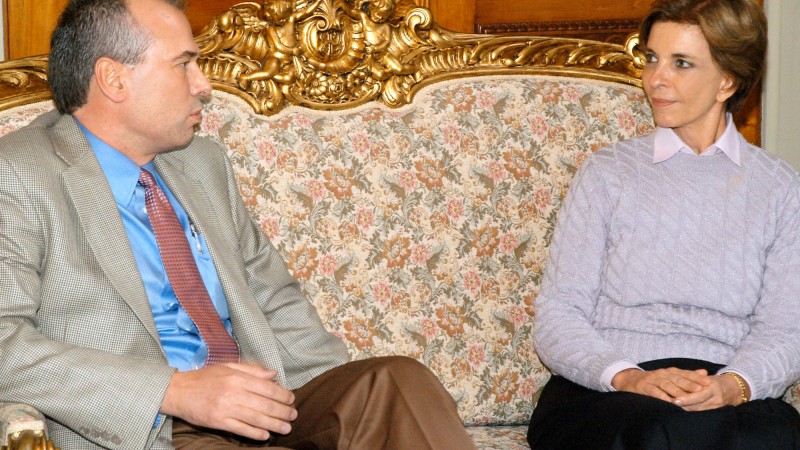 A governadora Yeda Crusius, em audi&ecirc;ncia com o presidente da Wall-Mart Brasil, Vicente Trus.