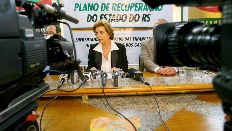 A governadora Yeda Crusius governadora durante entrevista coletiva a imprensa.