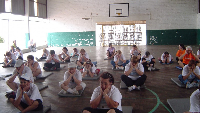 O s&aacute;bado (10) foi de muita movimenta&ccedil;&atilde;o em Tramanda&iacute;, onde est&atilde;o sendo realizados os 10&ordm; Jogos de Integra&ccedil;&atilde;o do Idoso do Rio Grande do Sul. Ao longo do dia, os participantes se dividiram em atividades das mais diversas modalidades, como basquete,