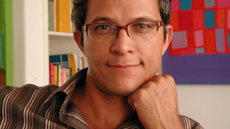 Preparando-se para a Semana Nacional de Tr&acirc;nsito, que neste ano trabalha o tema O Jovem e o Tr&acirc;nsito, o Detran RS convidou o soci&oacute;logo Eduardo Biavati para uma s&eacute;rie de palestras que re&uacute;nem depoimentos, recursos multim&iacute;dia e muita anima&ccedil;&atilde;o para