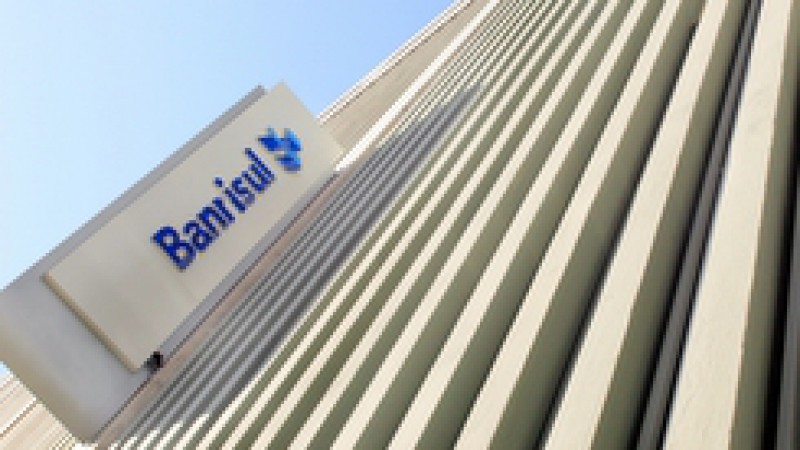 &ldquo;A transpar&ecirc;ncia &eacute; pe&ccedil;a fundamental para uma gest&atilde;o de qualidade&rdquo;. &Eacute; dessa forma que o presidente do Banrisul, Fernando Lemos, define a import&acirc;ncia do trabalho realizado pela ouvidoria do Banco. Ele destaca que o Banrisul foi pioneiro na implanta&ccedil;&atilde;o do