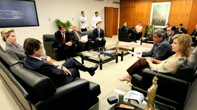 Governadora Yeda Crusius, em audiência com o vice-presidente do Supremo Tribunal Federal, ministro Cezar Peluso.