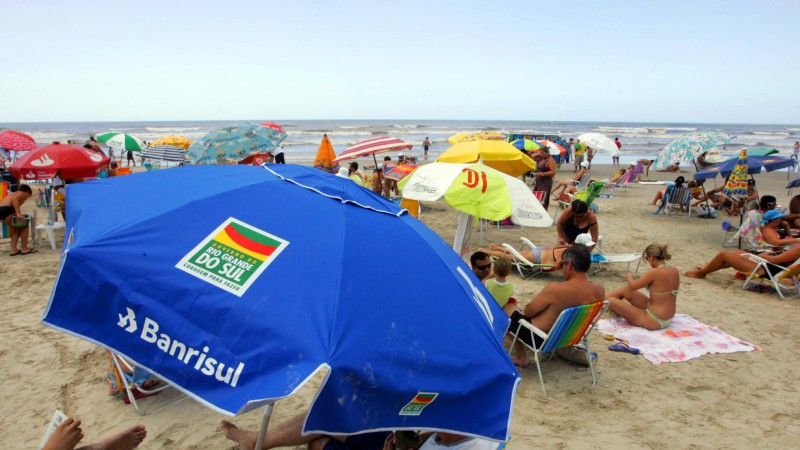 Banrisul presente no litoral norte, através do programa Banrisol.