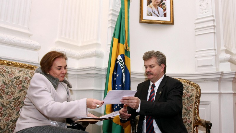 O chefe da Casa Civil, José Alberto Wenzel em audiência com Procuradora- Geral de Justiça, Dra. Simone Mariano da Rocha, no Palácio Piratini.