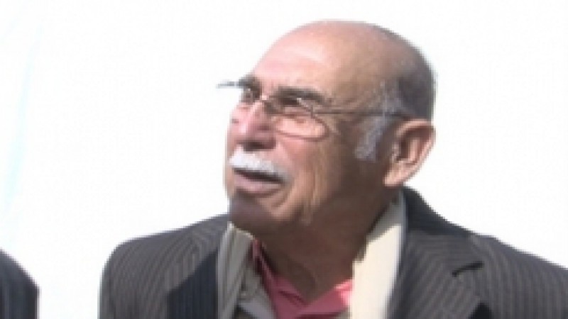 Telmo Jos&eacute; Almeida, morador de Barros Cassal, de 77 anos, contou que j&aacute; tinha perdido a esperan&ccedil;a de que&nbsp;a pavimenta&ccedil;&atilde;o do Eixo Norte da RSC-471 viesse a ser realizada. Criador de uma comiss&atilde;o em prol dos servi&ccedil;os, em 1994, Almeida saudou Yeda, nesta