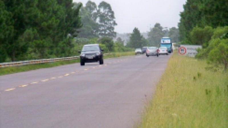 O Rio Grande do Sul é o 9º estado do País em extensão territorial, mas ocupa o 5º lugar em malha rodoviária, com 12 mil quilômetros de estradas. Neste quesito, fica atrás apenas de São Paulo (mais de 31 mil), Minas (23 mil), Paraná (21 mil) e Bahia (14