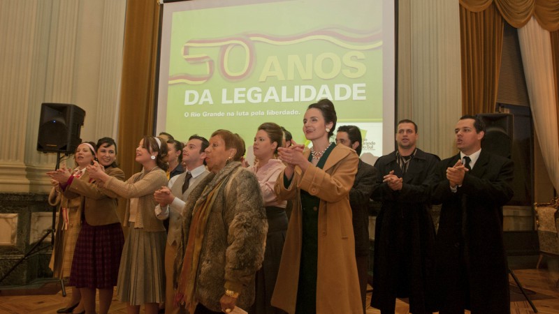 Apresentação do coral do Musical da Legalidade no lançamento da programação dos 50 anos da Legalidade.
