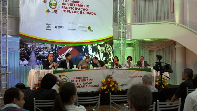 17.11.11: II Seminário do Sistema de Participação Popular e Cidadã.