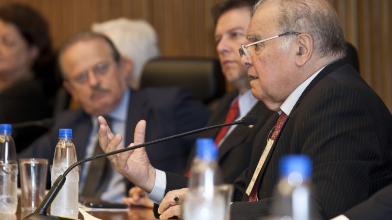 O Secretário-geral Ibero Americano Enrique Iglesias na abertura do 1º Encontro Ibero-Americano de Conselhos Econômicos e Sociais. O papel da Ibero-América na governança local.