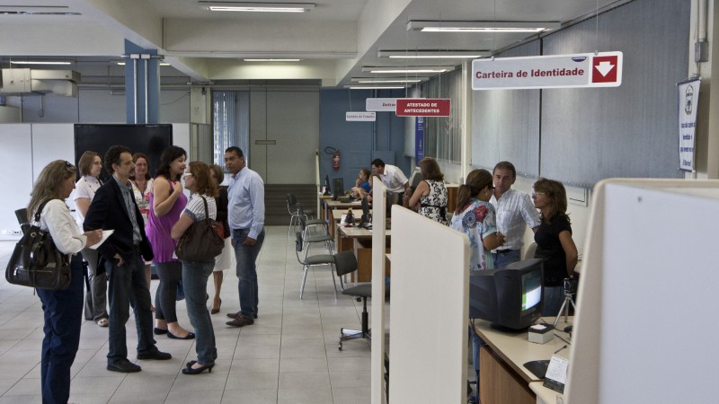 Ato marca a ampliação dos serviços do Banrisul e Procergs na Agência do Tudo Fácil Zona Sul.