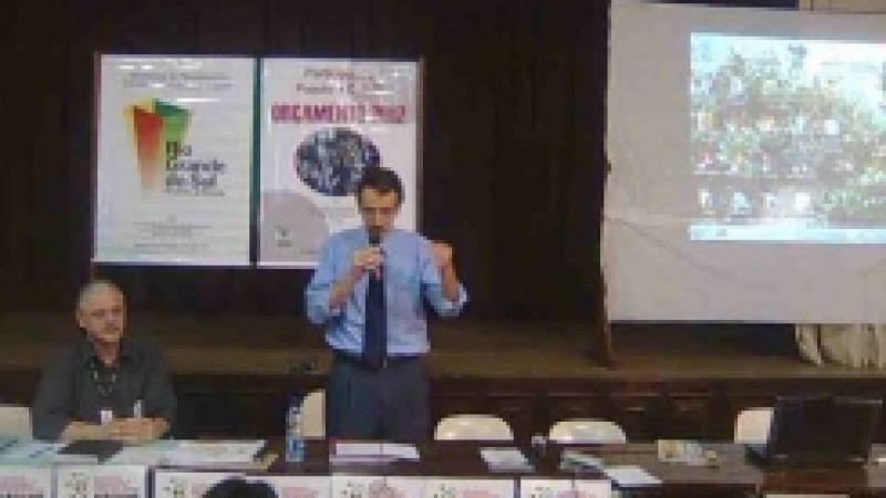O Desenvolvimento Social e Econ&ocirc;mico da regi&atilde;o da Campanha e Fronteira Oeste foi o principal tema de debate durante o Semin&aacute;rio Regional realizado na manh&atilde; desta sexta-feira (21), na cidade de Santana do Livramento. Na abertura do evento, o secret&aacute;rio do