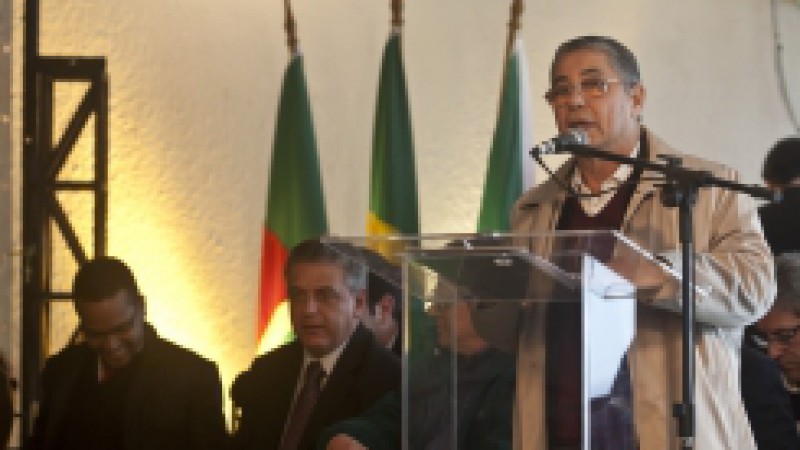 O Governo do Estado liberou R$ 2.593.087,74 para obras escolares na área de abrangência das Coordenadorias Regionais de Educação (CRE) de São Leopoldo (2ª) e de Canoas (27ª). O anúncio foi realizado em Esteio pelo secretário estadual da Educação, José