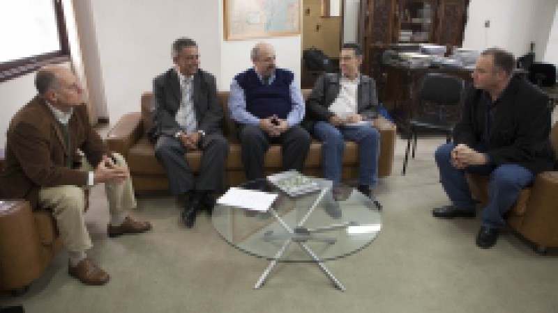 Uma reunião realizada na terça-feira (31), entre a Secretaria Estadual de habitação e Saneamento, Companhia Riograndense de Saneamento (Corsan) e Fundação Nacional de Saúde (Funasa) debateu estratégias de incentivo aos municípios que estão elaborando