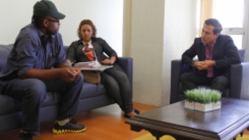 Para promover a inclusão social e a promoção de cidadania, a Secretaria do Trabalho e do Desenvolvimento Social (STDS) criou o Programa Mutirão Social. A iniciativa, que deve ser lançada no próximo mês, é uma ação transversal de Governo e terá a parceira