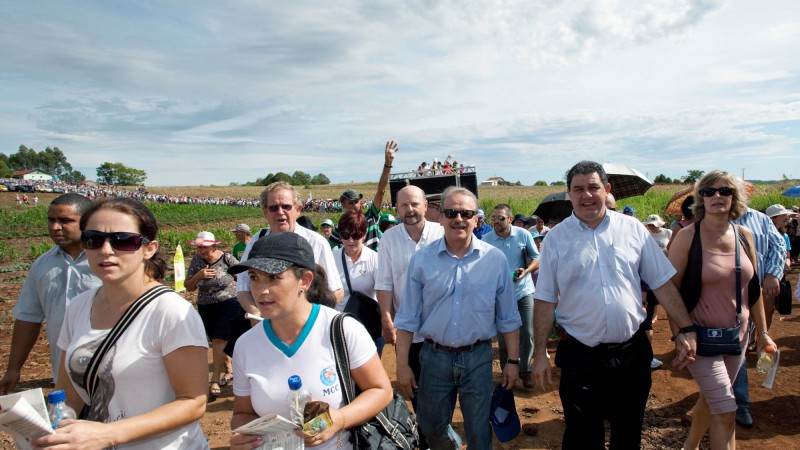 21.02.2012 Governador Tarso Genro Participa da 35ª Romaria da Terra em Santo Cristo