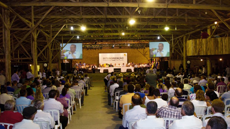 25.02.2012 Governador Tarso Genro durante a 13ª Interiorização de Governo em São Lourenço do Sul.