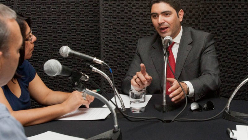 15.03.12: Participação do Secretário Estadual de Justiça e Direitos Humanos Fabiano Pereira no programa RS Sem Fronteiras, produzido pelo departamento de rádio da Secom.