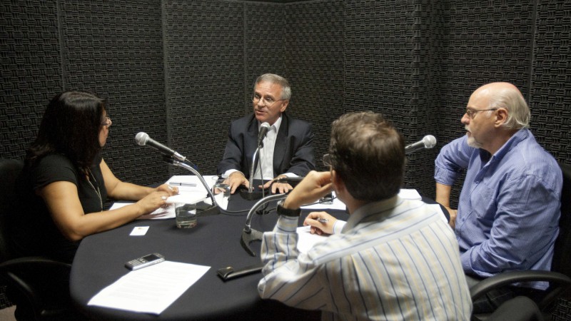 03.04.12: Participação do Secretário Adjunto de Desenvolvimento e Promoção do Investimento, José Antônio Valle Antunes, no RS sem Fronteiras, programa produzido pelo setor de rádio da Secom.