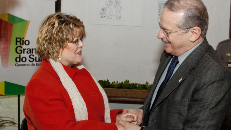 30.08.2012 Governador Tarso Genro recebe a Ministra de Estado das Relações Exteriores para Américas e Assuntos Consulares do Canadá, Sra. Diane Ablonczy na Expointer 2012
