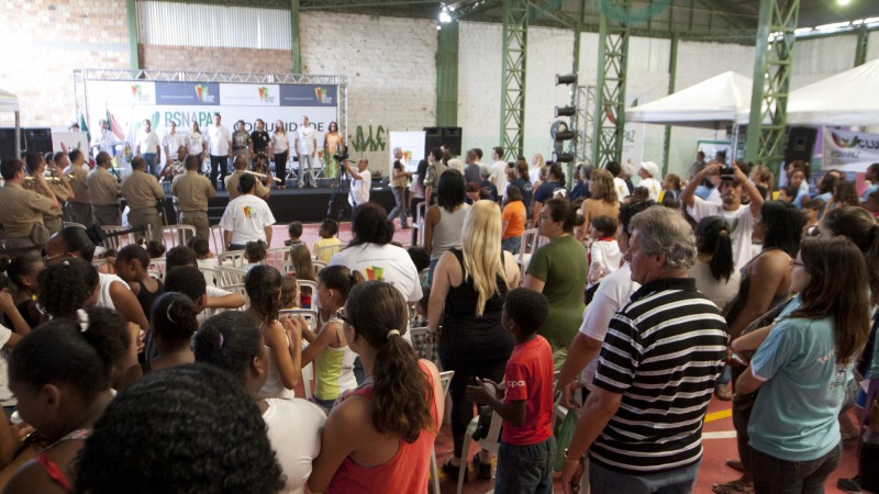 05.12.12: Conjunto de ações de caráter social e cultural no Território de Paz da Lomba do Pinheiro.