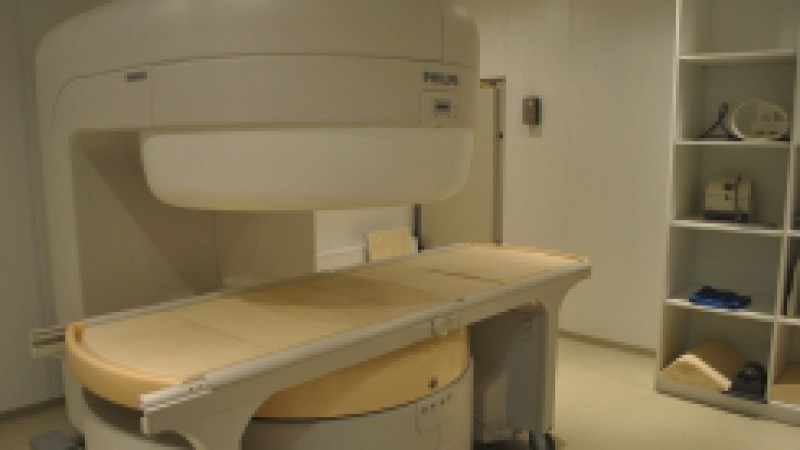 Para melhorar o atendimento e oferecer um serviço inovador, o Hospital da Brigada Militar inaugurou, nesta quinta-feira (13), a ala de Ressonância Magnética, a primeira de campo aberto na Zona Sul de Porto Alegre. Com um valor aproximado de R$ 15