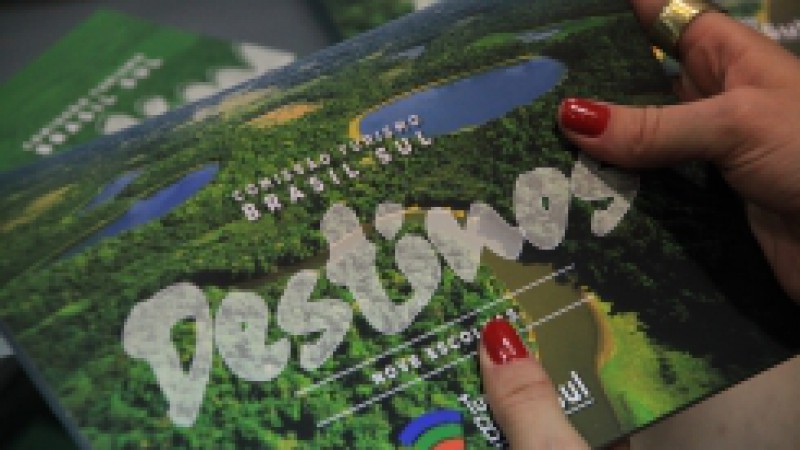 Representantes do Rio Grande do Sul, Santa Catarina, Paraná e Mato Grosso do Sul - estados que compõem a Comissão Permanente Turismo Brasil Sul (CTBS) - farão, nesta quinta-feira (25), uma caminhada na Feira das Américas, no Rio de Janeiro. O objetivo da