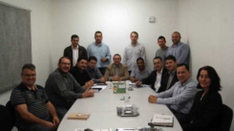 Uma iniciativa pioneira no abastecimento de água será realizada no Vale do Sinos. A ação é uma parceria público-pública entre a Corsan e a Prefeitura de Nova Hartz, cidade que não é atendida pela companhia. Nesta quarta-feira (19), o diretor-presidente