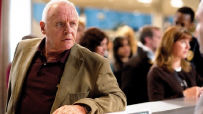 O drama 360, do diretor brasileiro Fernando Meirelles, entra em cartaz nesta sexta-feira (31) na Cinemateca Paulo Amorim, na Casa de Cultura Mario Quintana (CCMQ). Com Anthony Hopkins, Jude Law, Rachel Weisz, Ben Foster, David Frost, Maria Flor e Juliano