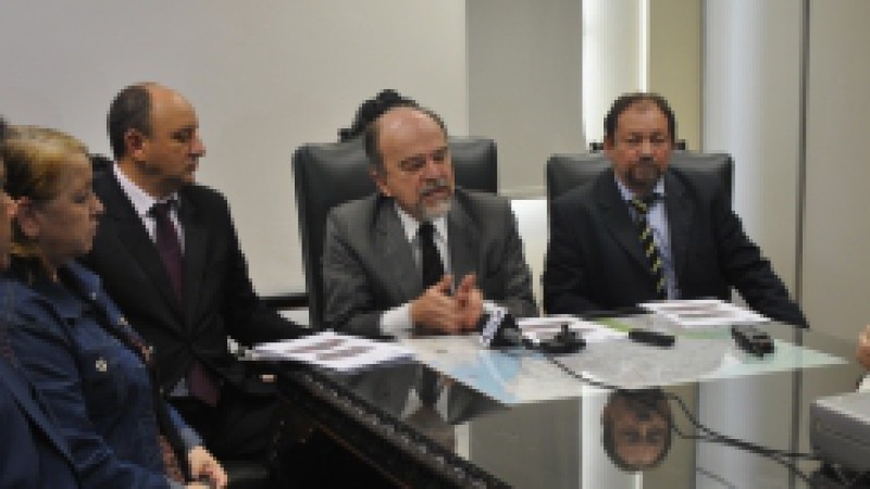 Diminuir a reincidência no sistema prisional, tornar o cumprimento da pena mais eficiente e baratear o custo da construção de presídios, esses são alguns dos objetivos do projeto do Centro de Referência para Privados de Liberdade Usuários de Álcool e