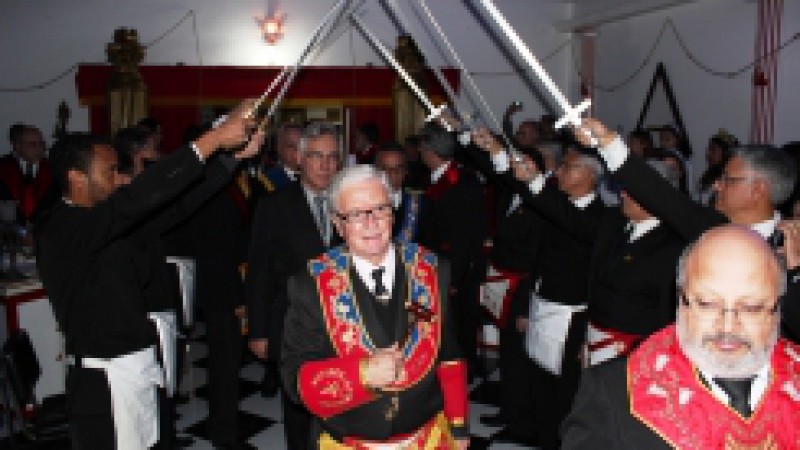 O vice-governador Beto Grill, participou, na noite dessa quarta-feira (5), da Sessão Magna Pública na Sociedade Maçônica Antunes Ribas em homenagem aos 200 anos de Pelotas. O evento, que contou com a presença de autoridades civis e militares, foi