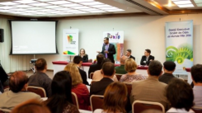 O Governo do Estado, por meio das secretarias do Esporte e do Lazer e do Turismo, realizou, nesta quinta-feira (28), a 10ª visita técnica do Comitê Gestor da Copa 2014 RS (CGCopa) e a 2ª Jornada Técnica. A abertura do evento, realizado em Bento
