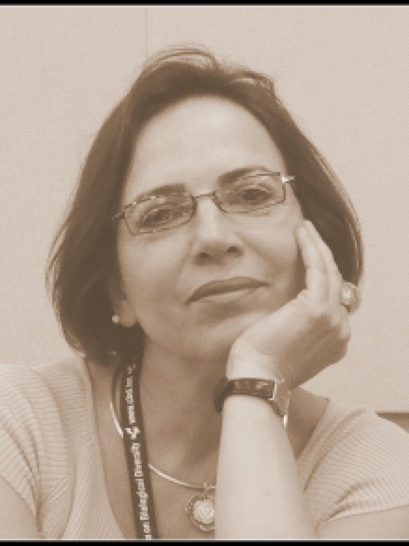 O marco regulatório legal referente às atividades de coleta, acesso, remessa, transporte, importação e exportação de amostras do patrimônio genético no Brasil é o tema da palestra da advogada Rosa Miriam de Vasconcelos, na sede da Fundação Estadual de