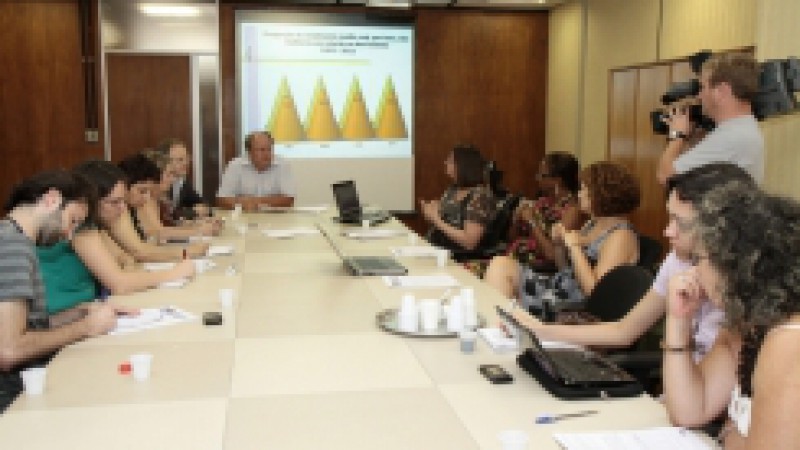 A Pesquisa de Emprego e Desemprego (PED) referente à inserção da mulher no mercado da Região Metropolitana de Porto Alegre foi divulgada, nesta terça-feira (06), na Secretaria do Trabalho e do Desenvolvimento Social (STDS), em Porto Alegre. O estudo foi