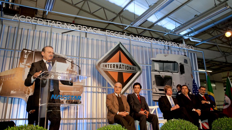 11.06.2013 Governador Tarso Genro participa da cerim&ocirc;nia de inaugura&ccedil;&atilde;o da nova unidade industrial International Caminh&otilde;es