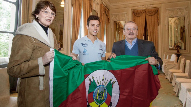19.07.2013 Governador Tarso Genro recebe o Campeão Mundial de Patinação, Marcel Sturmer, no Palácio Piratini
