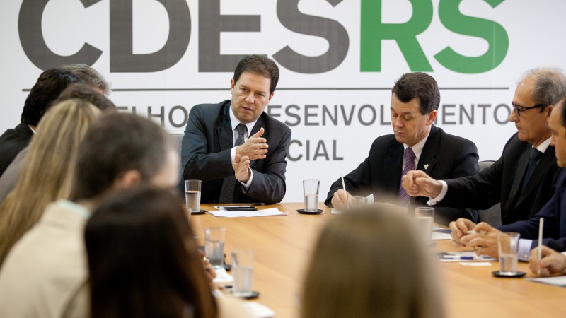 03.09.13: Reunião especial no Cdes-RS com federações sobre diferencial alíquota na fronteira.