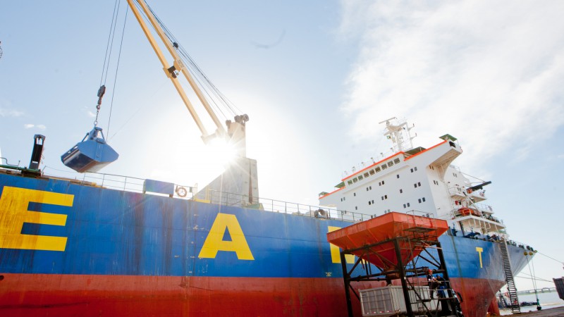03.06.13: Porto de Porto Alegre movimenta mais de 85 mil toneladas em maio.