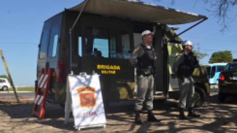 Com a chegada dos dias mais quentes, aumenta o número de pessoas que aproveitam para passear ou se exercitar na Usina do Gasômetro. Pensando na segurança deste público e dos donos das bancas que comercializam bebidas e comidas na área, o Comando de