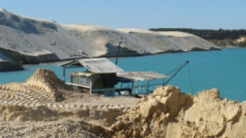 Três atividades de fiscalização de extração de areia foram realizadas durante esta semana em diferentes regiões do Estado. Elas fazem parte das Ações Integradas de Fiscalização Ambiental (Aifa) que visam intensificar as ações existentes entre os órgãos e