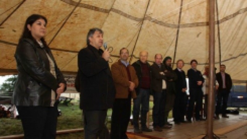 A Secretaria da Agricultura, Pecu&aacute;ria e Agroneg&oacute;cio (Seapa), atrav&eacute;s da Funda&ccedil;&atilde;o Estadual de Pesquisa Agropecu&aacute;ria (Fepagro) inaugurou, na tarde desta quinta-feira (04), o Centro de Recria Andr&eacute; Voisin. O evento aconteceu na Unidade de Valida&ccedil;&atilde;o e