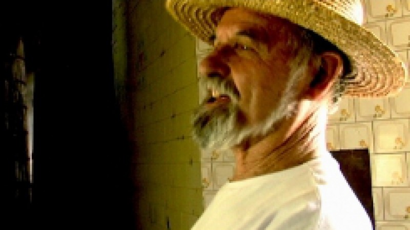 O Curta TVE segue apresentando a mostra Vindima da Imagem. No programa inédito desta sexta-feira (28), às 22h, o destaque é para o filme Porta el Progresso, do diretor Vinícius Guerra. Um curta que explora as histórias de testemunhas vivas da época dos