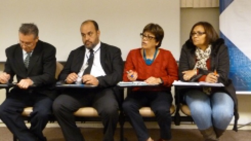 Em reunião com o Cpers Sindicato, na tarde desta segunda-feira (24), o Governo do Estado anunciou que pagará aos professores os três dias de paralisação do mês de abril. A decisão deve-se ao fato de que, na maioria das escolas, já houve recuperação
