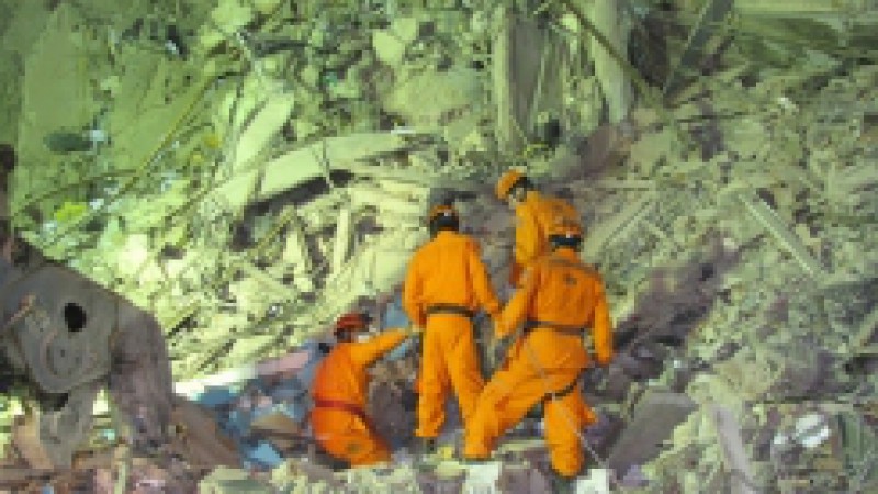 Os 26 novos soldados da turma de 2013, que optaram por integrar o efetivo do Grupamento de Busca e Salvamento (GBS) do Corpo de Bombeiros da Brigada Militar, serão submetidos a curso de especialização para poder atuar, de fato, na Unidade. O curso é