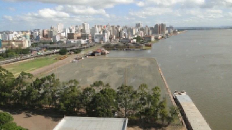 A Agência Nacional de Transporte Aquaviário (ANTAQ) aprovou a proposta de contrato temporário entre a Superintendência de Portos e Hidrovias (SPH) e a Interbrasil Transportes e Guindastes Intermodais Ltda. O contrato permite a instalação de uma unidade