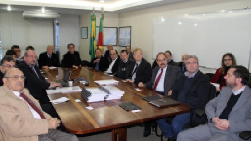 O estudo de viabilidade técnica e econômico-financeira para instalação e operação de uma Pequena Central Térmica (PCT), de 20 MW, com geração de energia a carvão, foi apresentado na Secretaria de Infraestrutura e Logística do RS (Seinfra), durante a