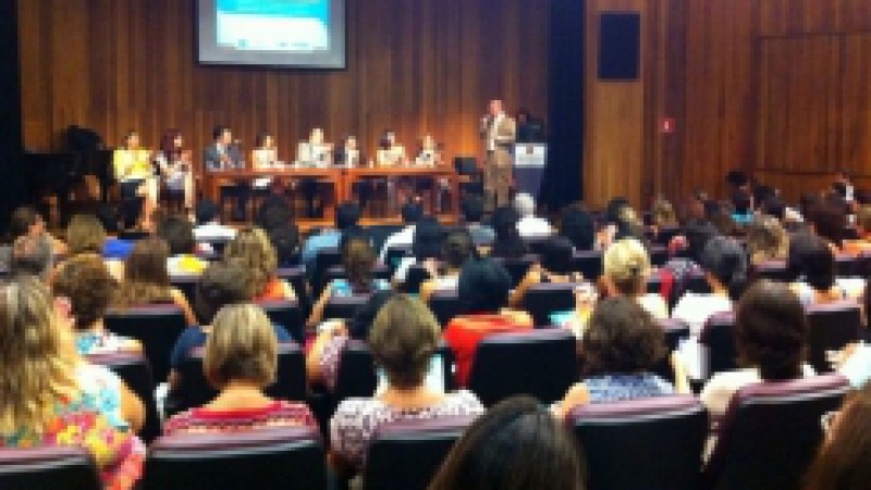 Representantes do Primeira Inf&acirc;ncia Melhor (PIM), pol&iacute;tica do Governo do Estado do Rio Grande do Sul, estiveram em S&atilde;o Paulo, nessa quarta-feira (12), reunidos&nbsp;com o Minist&eacute;rio da Sa&uacute;de (MS), a Secretaria Municipal da Sa&uacute;de de S&atilde;o Paulo (SMS) e a