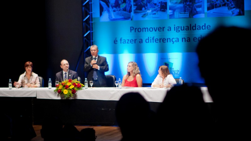 20.02.14: Conferência de abertura do ano letivo na rede estadual. Com a fala o Secretário da Educação, José Clóvis de Azevedo.
