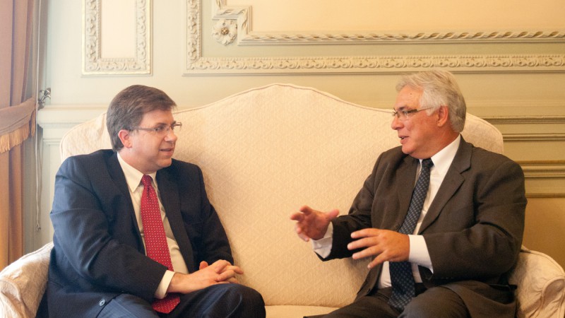 27.02.14: Vice Governador Beto Grill recebe o ministro conselheiro da embaixada dos Estados Unidos no Brasil, Todd Chapman.