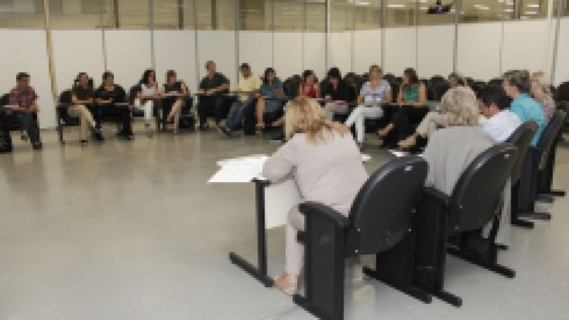 A primeira etapa do cronograma de forma&ccedil;&atilde;o de professores do Ensino M&eacute;dio na rede estadual de educa&ccedil;&atilde;o, por meio das a&ccedil;&otilde;es do Pacto Nacional pelo Fortalecimento do Ensino M&eacute;dio, ser&aacute; realizada entre os dias 31 de mar&ccedil;o e 4 de abril e entre 7 e 11 de